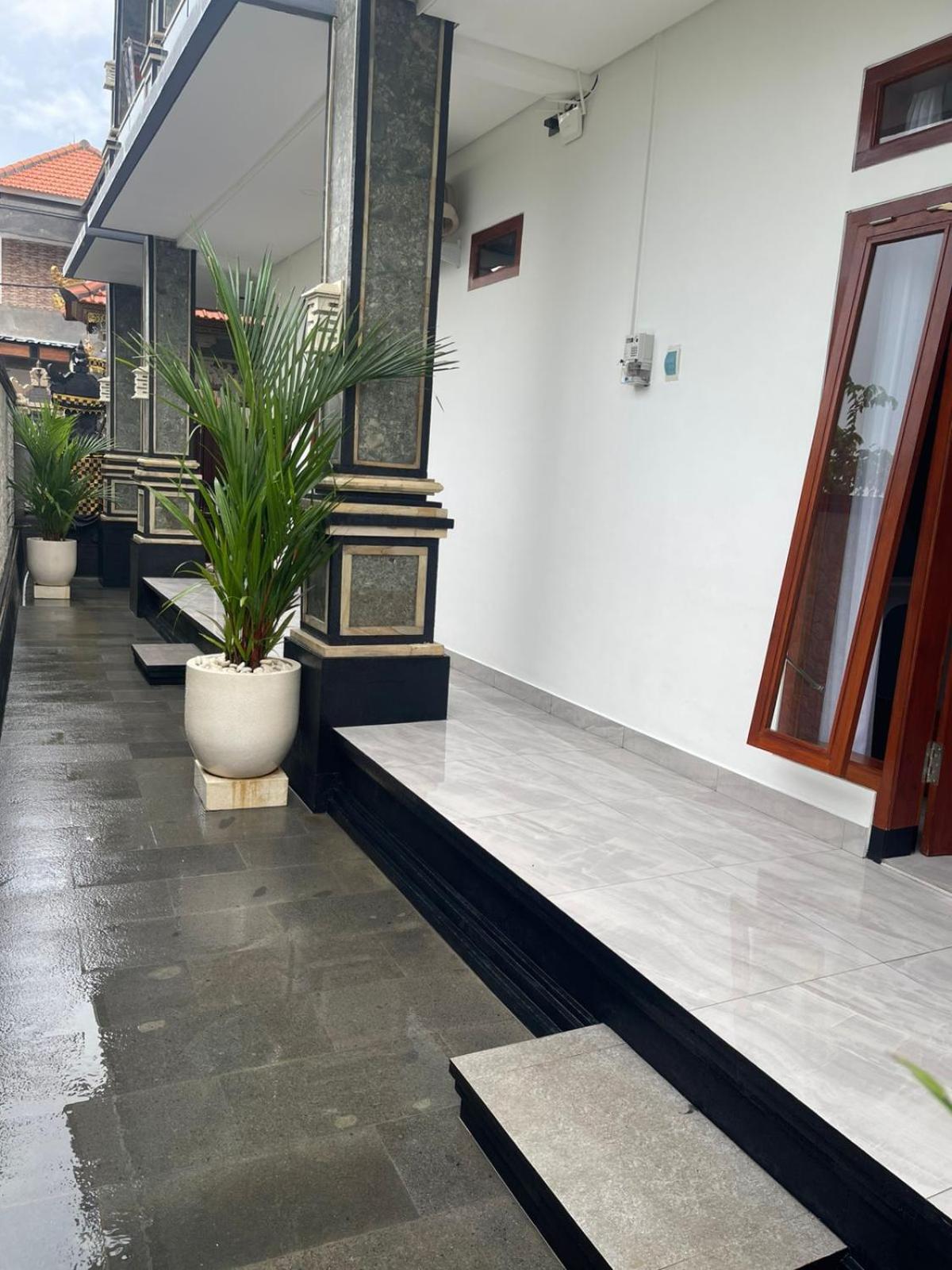 Hotel Shin In Bali Kuta Lombok Exterior foto